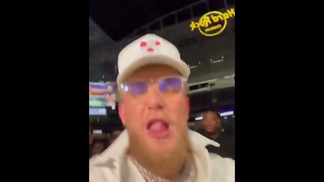 Jake Paul is retarded😓😩 (Logan paul vs Floyd mayweather)