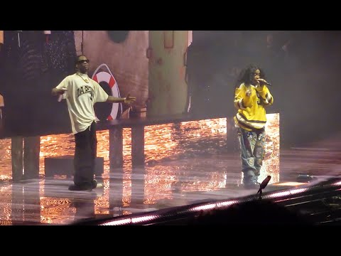 SZA - Love Galore (ft. Travis Scott) Live - 02 Arena London 17/06/23