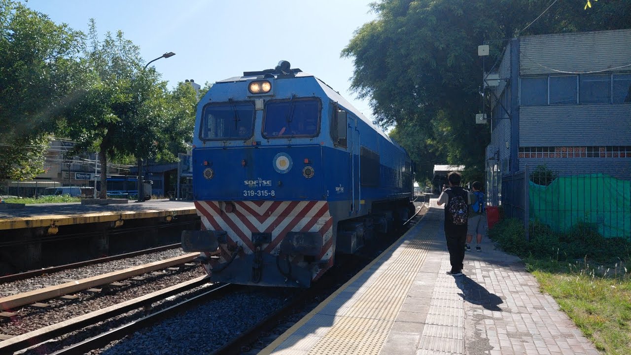 EMD GM J26 319-315-8 Liviana pasando por Haedo e Ingresando al Deposito. 27/02/2026