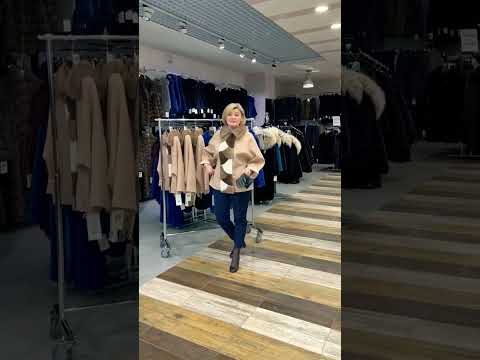 ПАЛЬТО С НОРКОЙ.