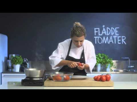 Video: Hvordan Skrelle Tomater