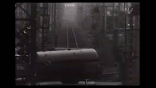 Yosui Inoue (井上陽水) - Kasaganai (傘がない) (1972) [RARE FOOTAGE]