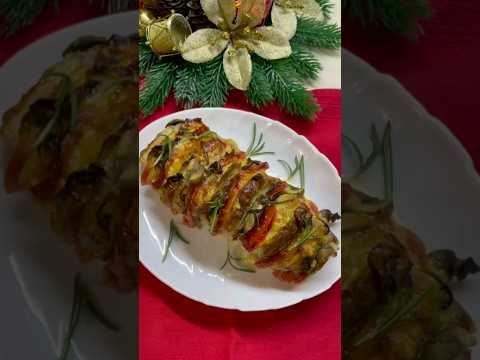 Гармошка из свиной вырезки на праздничный стол 🎉🌲🐲 #еда #новогодниерецепты #горячеенановыйгод