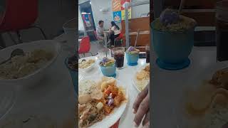 Details  At chowking fast food lunch time.. News