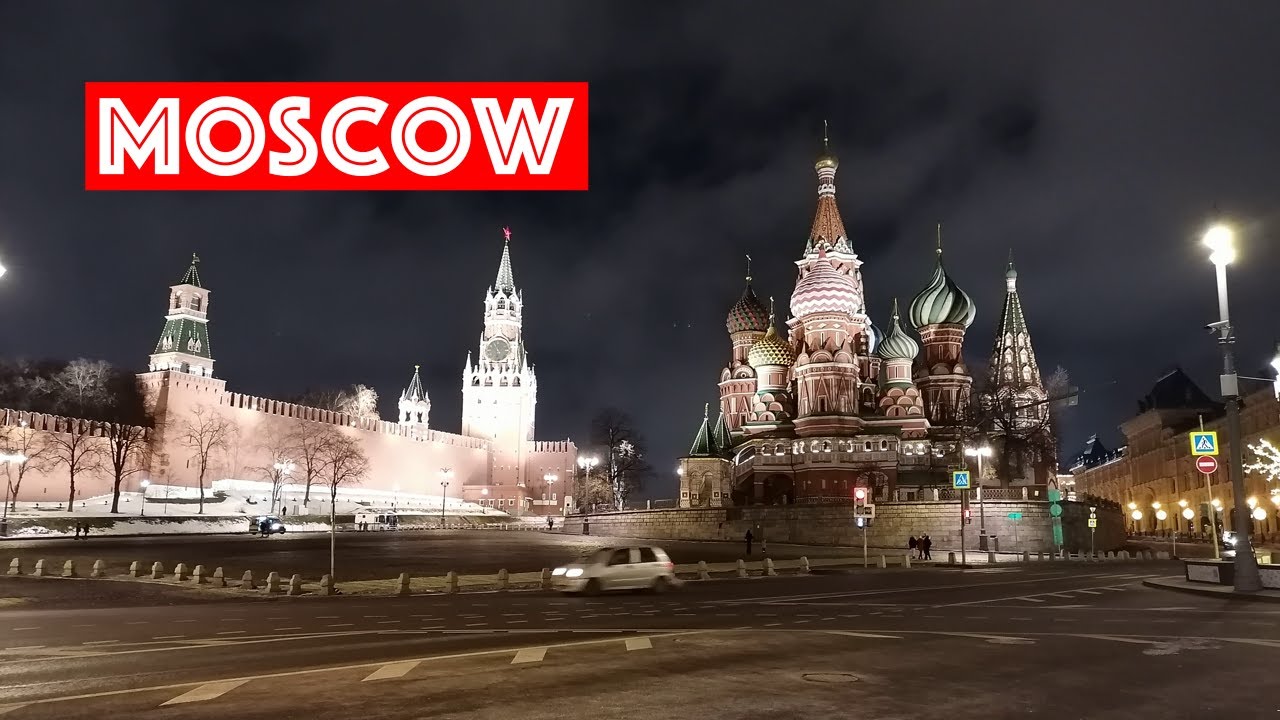 Мир москва предложение. Москва Сити 2023 год. Moskow или Moscow. Кремль Москва 2023.