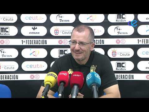 Pedro López se afianza en la portería del Ceuta, el equipo menos goleado con solo un tanto en contra