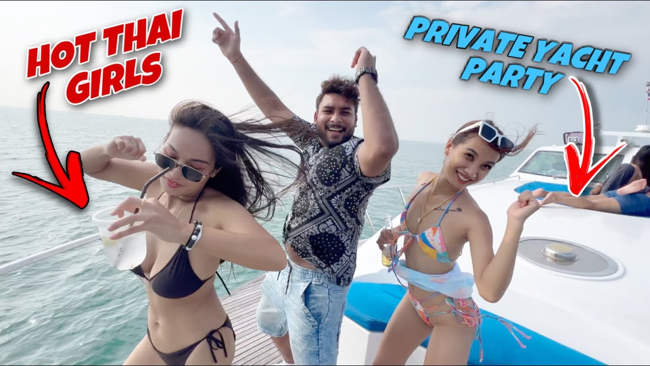 private yacht party in pattaya