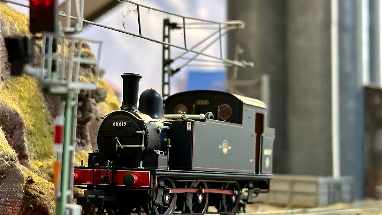 The Accurascale Buckjumper J69 | Automatic train operation | Automatic ...