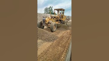 #old #model #motor #grader #GSP #dumping #spirit #service #road#trending #reel #viral #jcb