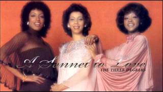 The Three Degrees: &quot;A Sonnet to Love&quot; (1985)