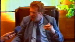 Жириновский в 1991 году припечатал "демократов"-путчистов