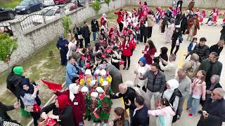 23 Nisan 2025 Sakarya Erenler İlkokulu . Kutlama Öncesi Kortej Yürüyüşü.