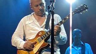 If This Is Goodbye (final solo) - Mark Knopfler / Emmylou Harris - Brussels 2006