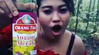 Ngopa ngopi ojo koyo wong susah.. hahaha.. lucu abizzzzz