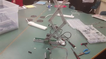 New scissor lift design first test