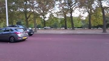 Xperia Z3 Video: Short test of microphone gain control - Police car