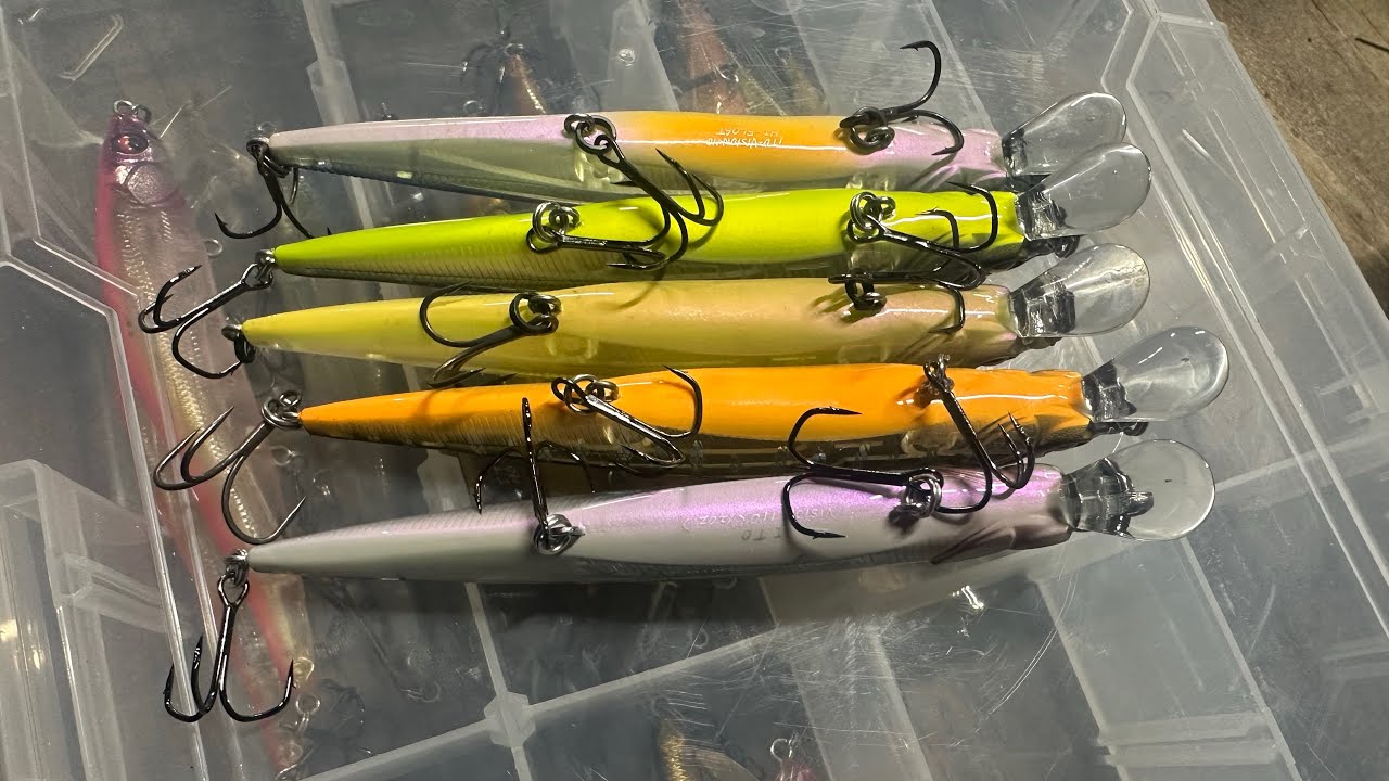 NEVER Use A Jerkbait With THIS Belly Color