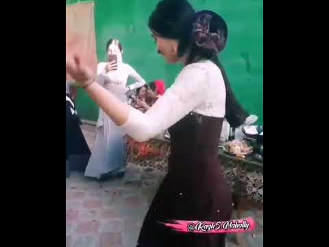 Beautiful Irani girls dance on wedding