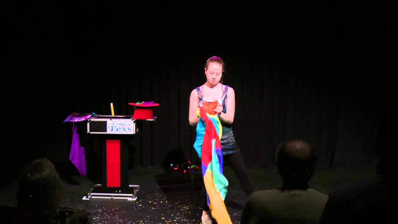 The Magic of Tess at the Five Minute Follies