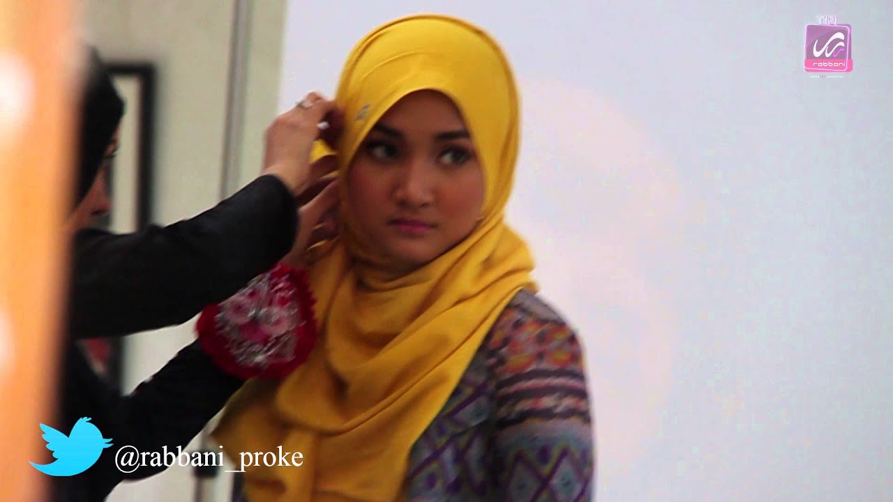 Fatin Shidqia Lubis With Busana Rabbani 2015