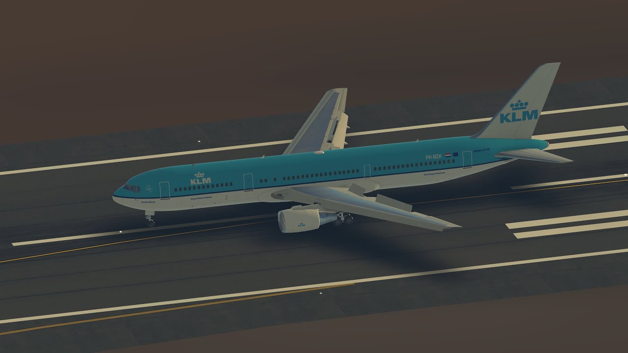KLM Boeing 767-300 landing ARN/ESSA RWY 01R (Infinite Flight)