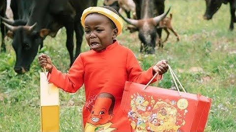 BÁC LINH PHILIP LO SỐT VÓ KHI LÔI CON BỊ BỆNH LIỀN NHỜ CÁC MAMA ĐI MUA THUỐC NGAY CHO LÔI CON 