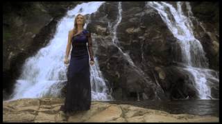 Vignette de la vidéo "Juanita du Plessis - Lief vir jou (OFFICIAL MUSIC VIDEO)"