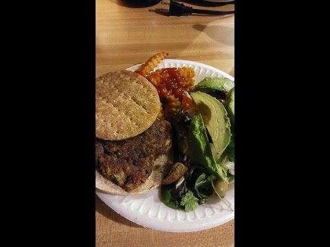 veggie-bubba-burger,-chili-fries,-hearty-mix-salad