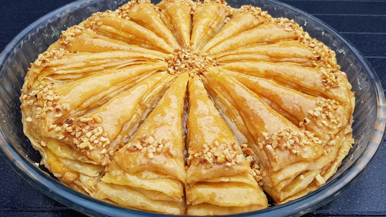 مسمنة ميلفاي تحلفي عليها مصايبة بورقة البسطيلة مورقة فتية هشيشة ياسلام فعلا كتستحق التجربة