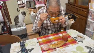 猫を病院に連れて行くのであっさり朝ごはん(コーンスープ付き)