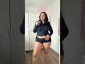 Curvy girl spring outfits #outfits #spring #curvyfashion #fashion ion