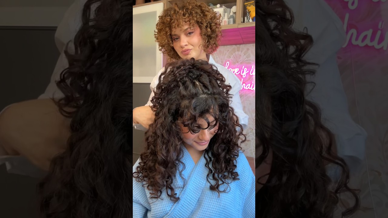 SHOULD YOU TRY THIS VIRAL BRUSH TWIST STYLING HACK ON CURLY HAIR 