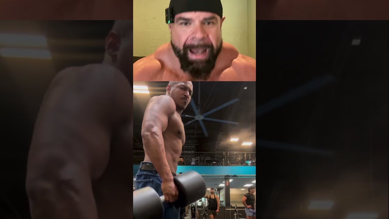 Is This A Flex Or Nah Gymhumor Gym Funny Fitness