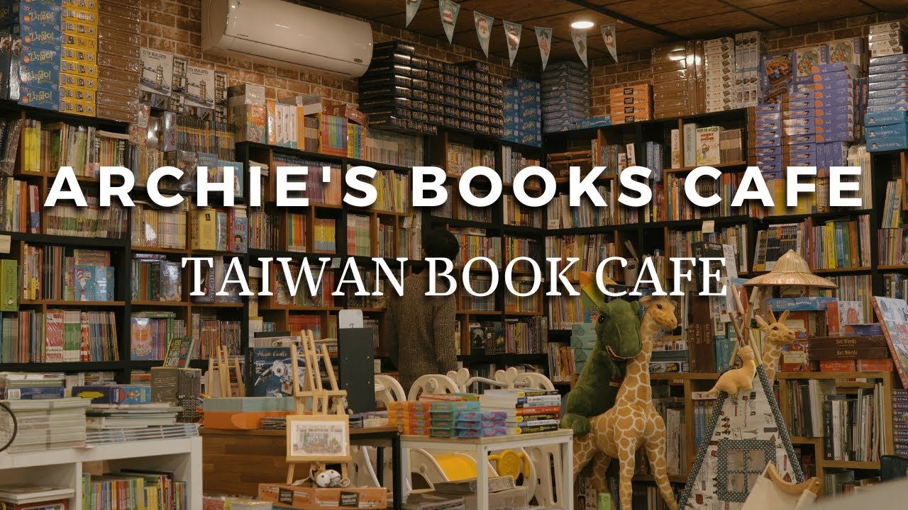 Taiwan Book Cafe - Archie's Books Cafe || Shot with Sony a6100 + Sigma 30mm f 1.4 @sonytaiwan