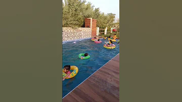 مقطفات من يومنا سباحة مزرعة اطفال مسبح اجواء بيبي بيبي 