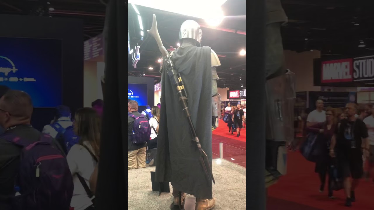 The Mandalorian Costume - D23 2019 - Reference -link to photos below