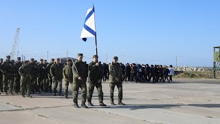 Репетиция парада Победы 2022. Военнослужащие КФЛ приступили к тренировкам 9 мая в Каспийске