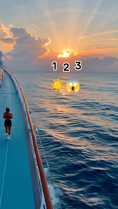 😳Triple Sunrise!!☀️x3 at Sea 🌊 #skyphenomenon #amazing #cruiselife