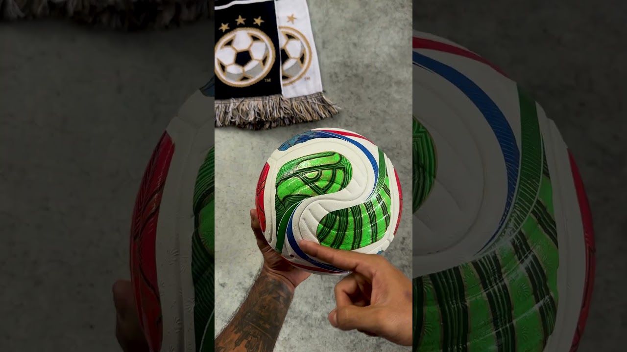 UNBOXING: The FIFA World Cup 26™ ball