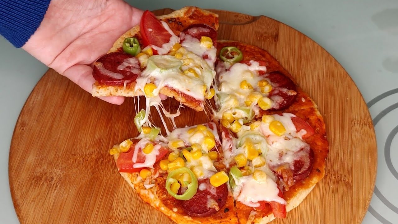 En Kolay Pizza Tarifi ☺️ Hamur Yoğurma Yok ❌ Dakikalar içinde Hazırlanan Tavada Pratik Pizza ????