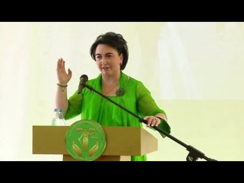 ეკა ბესელიას პარტიის სააღჩევნო სიის ათეული და მაჟორიტარობის რადენიმე  კანდიდატი ცნობილია