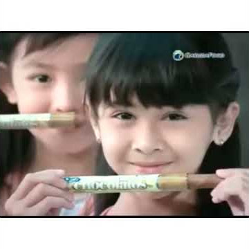 Iklan Chocolatos Versi Kecil Dibintangi Oleh Yuki Kato, Natasha Wilona, Randy Martin dll