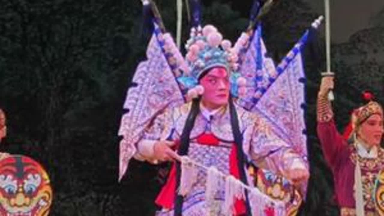 婺剧《火烧子都》得胜鼓阵阵敲东阳市婺剧艺术传承中心  演出地点：宁波狮山剧院 演出时间：20251213 张新峰 饰演 公孙子都