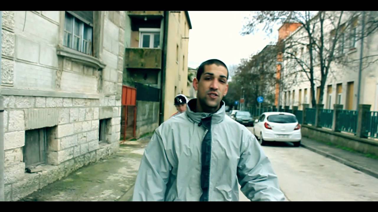 ULIČNI PARLAMENT - VIŠE NIKAD TI I JA (Official Video)