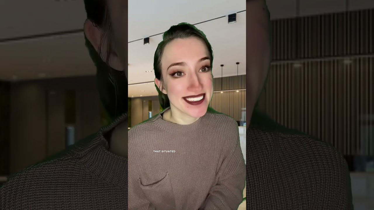 Woman doesn’t like her hotel room…😬 