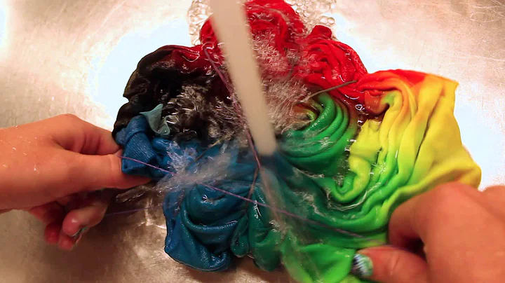 How To PROPERLY Rinse A Tie Dye T-shirt