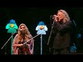 Capture de la vidéo Robert Plant &Amp; Alison Krauss 2022-07-16 Jazzopen Stuttgart (Full Concert)