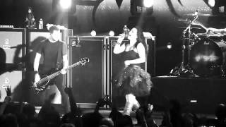 Evanescence_Sick_Offenbach_17-11-2011_Live_HD.avi