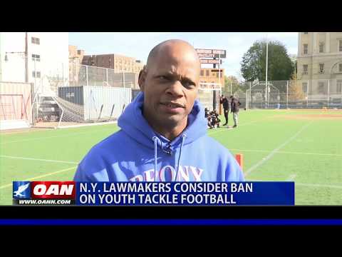 N.Y. lawmakers consider ban on youth tackle football