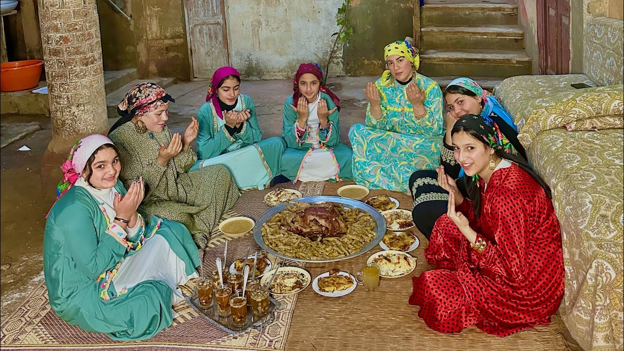 لمة العيلة في البيت الكبير 🏡واحنا صغيرين اول يوم رمضان 🌙 ونفسنة السلايف 😉